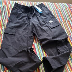Adidas black  Cargo Pants loose fit size medium new tags